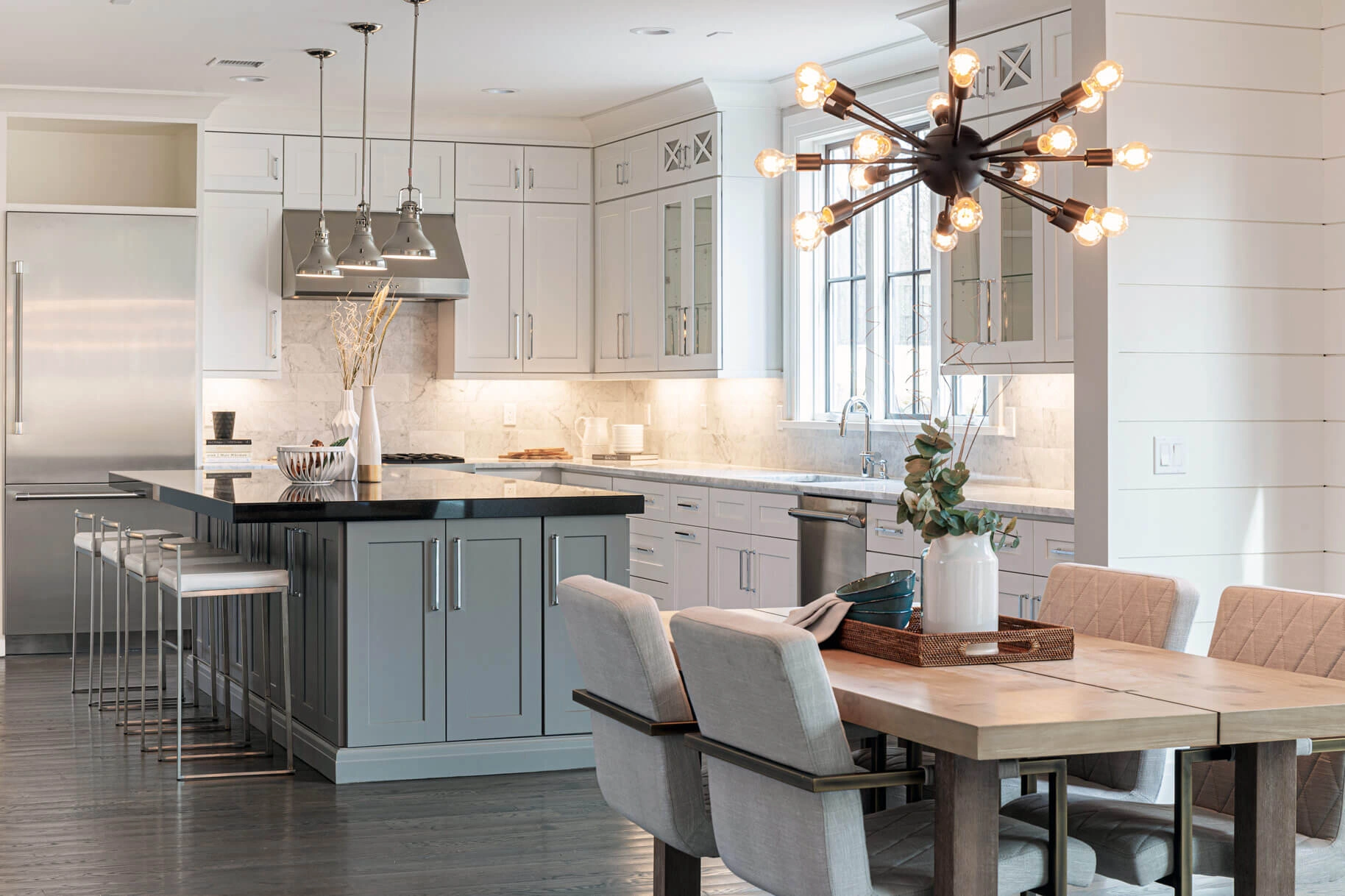 Ottawa cabinet installation